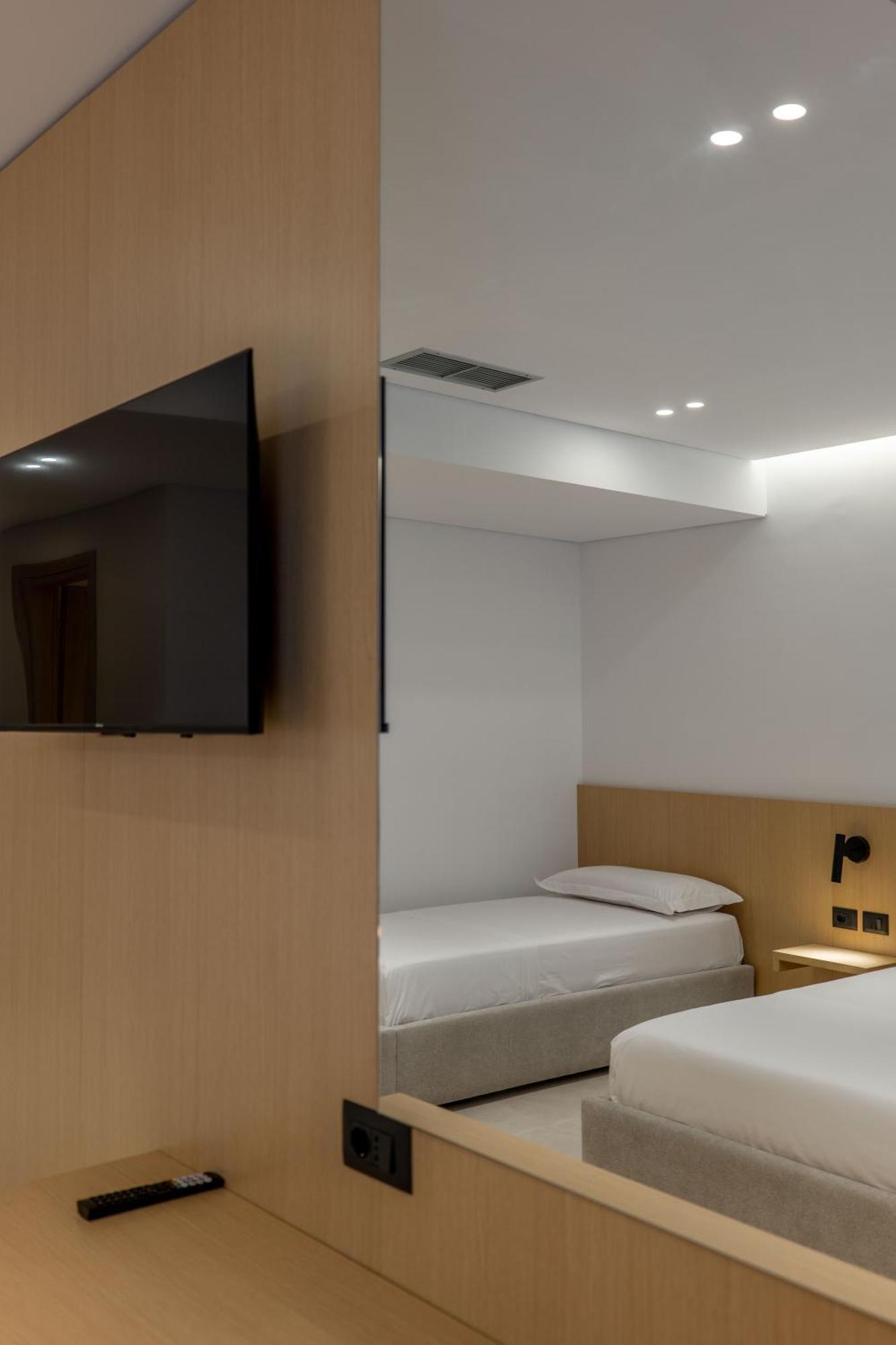 Austin Boutique Hotel Sarandë Esterno foto