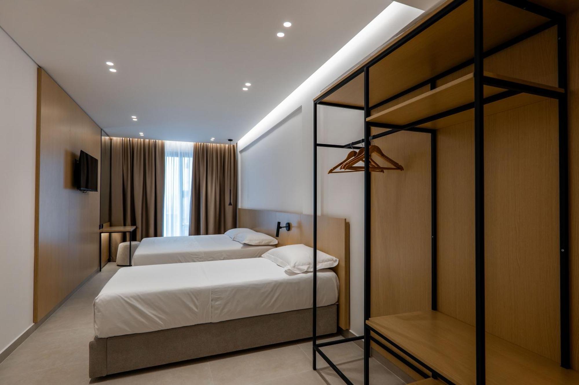 Austin Boutique Hotel Sarandë Esterno foto