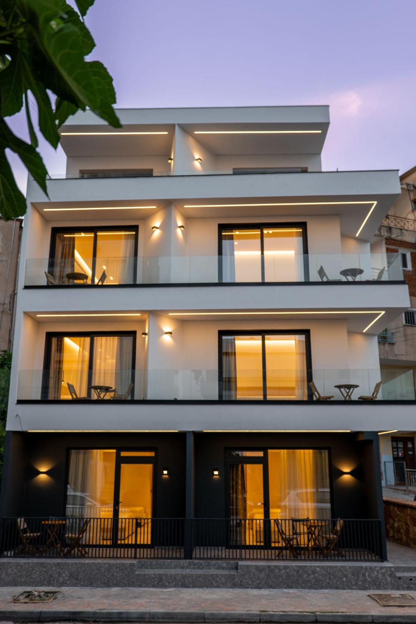 Austin Boutique Hotel Sarandë Esterno foto