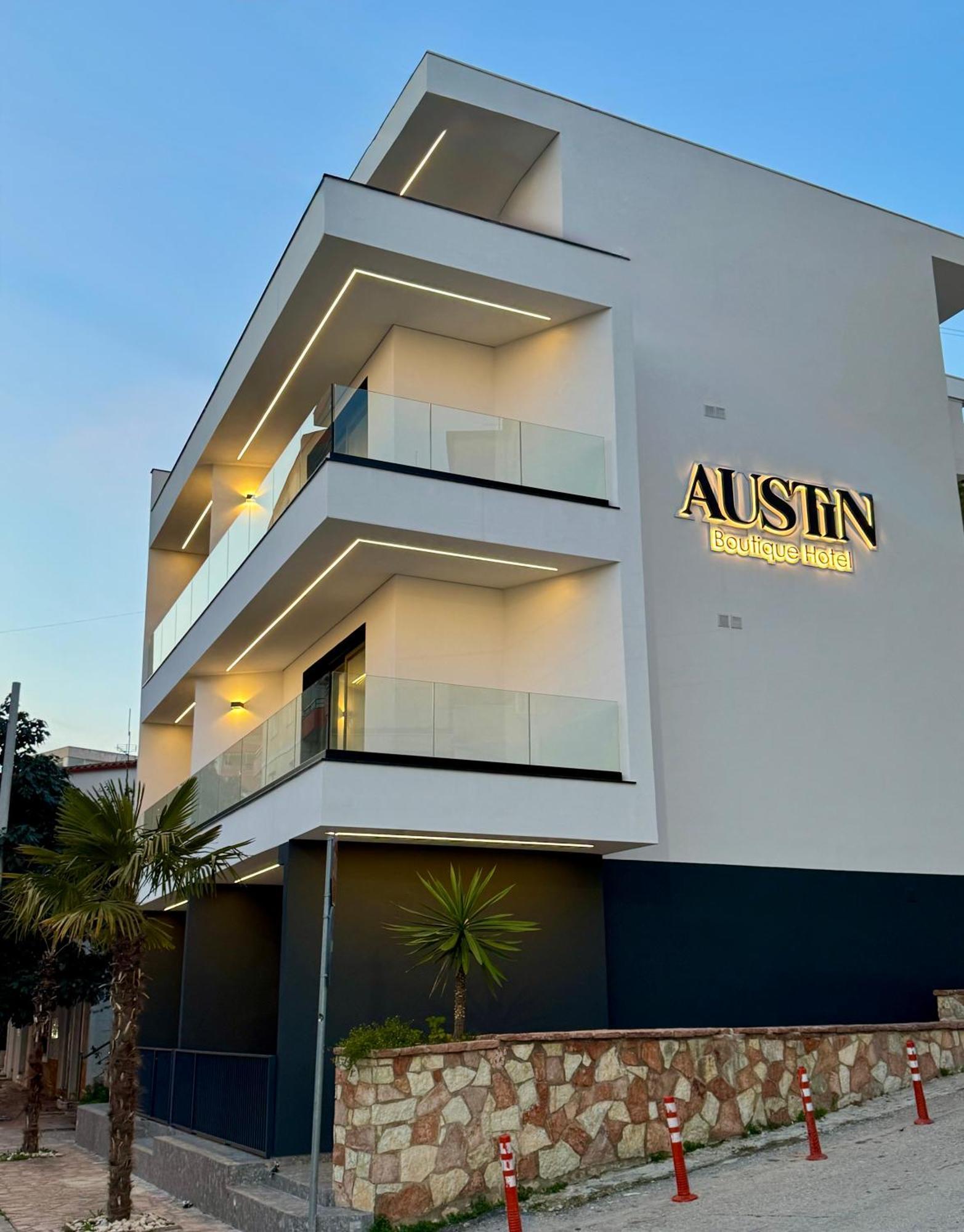 Austin Boutique Hotel Sarandë Esterno foto